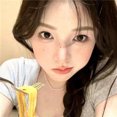 三个俄罗斯女孩