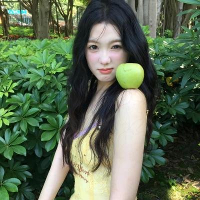 活力青春俏娇娃